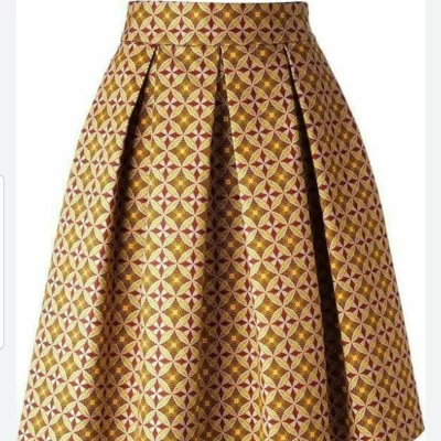 Box Pleats Straight Lamora